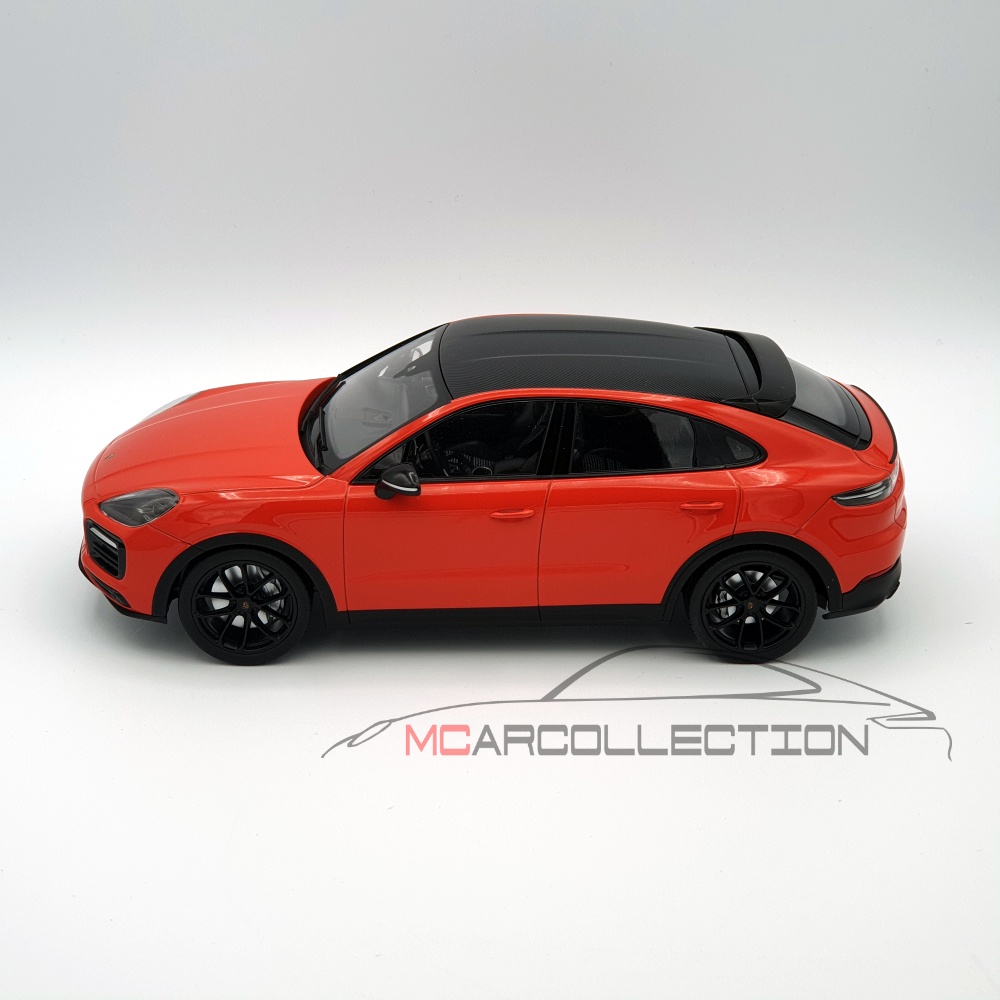Miniature Norev 1/18 – Porsche Cayenne S Vert Olive (Attention: Descriptif Incohérent)