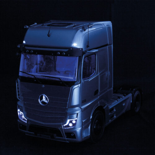 1:18 Mercedes Benz Actros