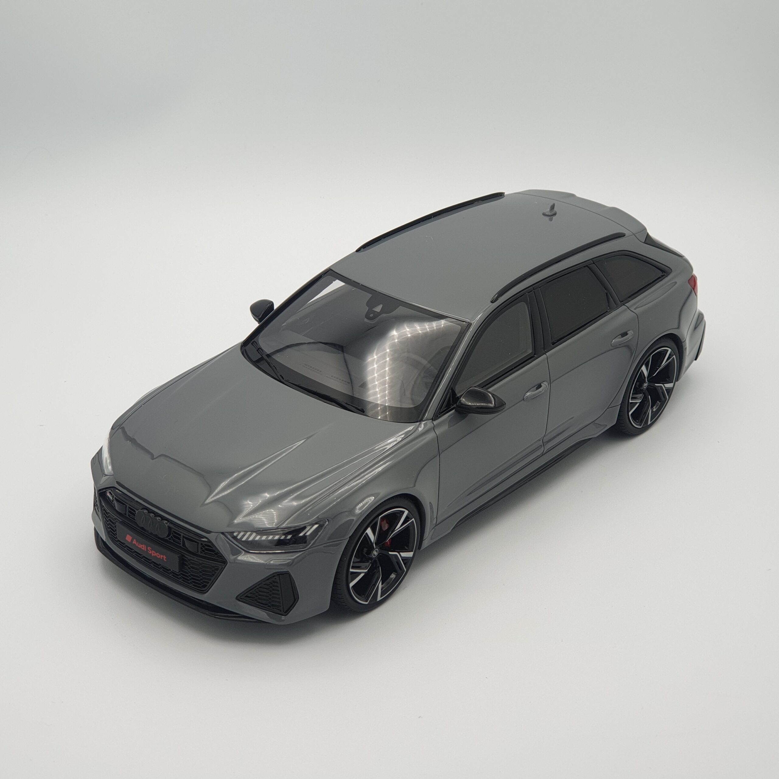 1:18 Audi RS6 Avant C8 2020 Nardo grey GT Spirit | MCarcollection