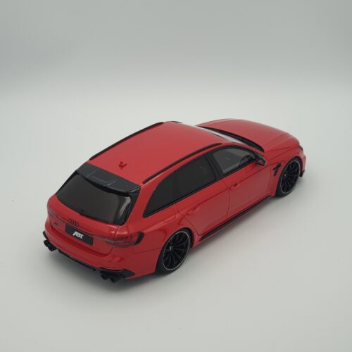 1:18 Audi RS4-S B9