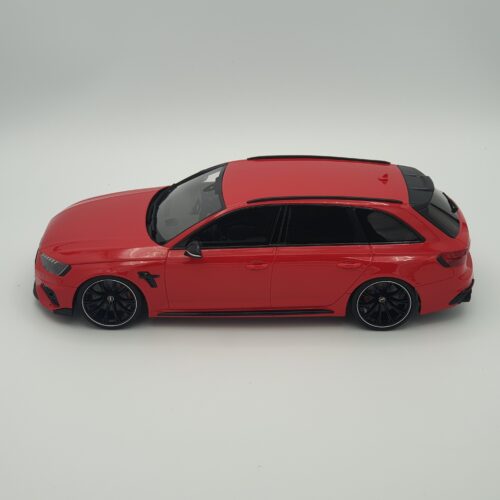 1:18 Audi RS4-S B9