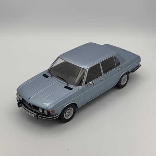 1:18 BMW 3.0S E3