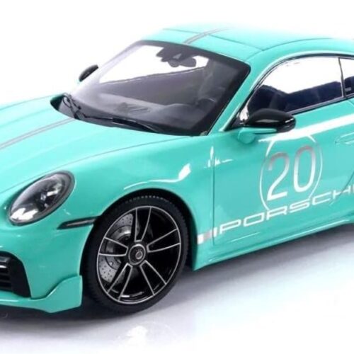 1:18 Porsche 911 992